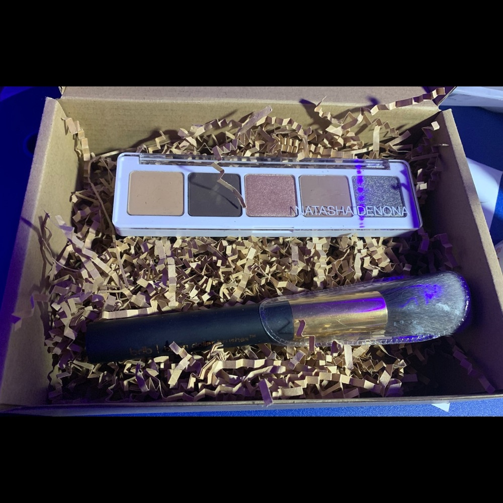 Eyeshadow and blush brush - Picture 6 of 6